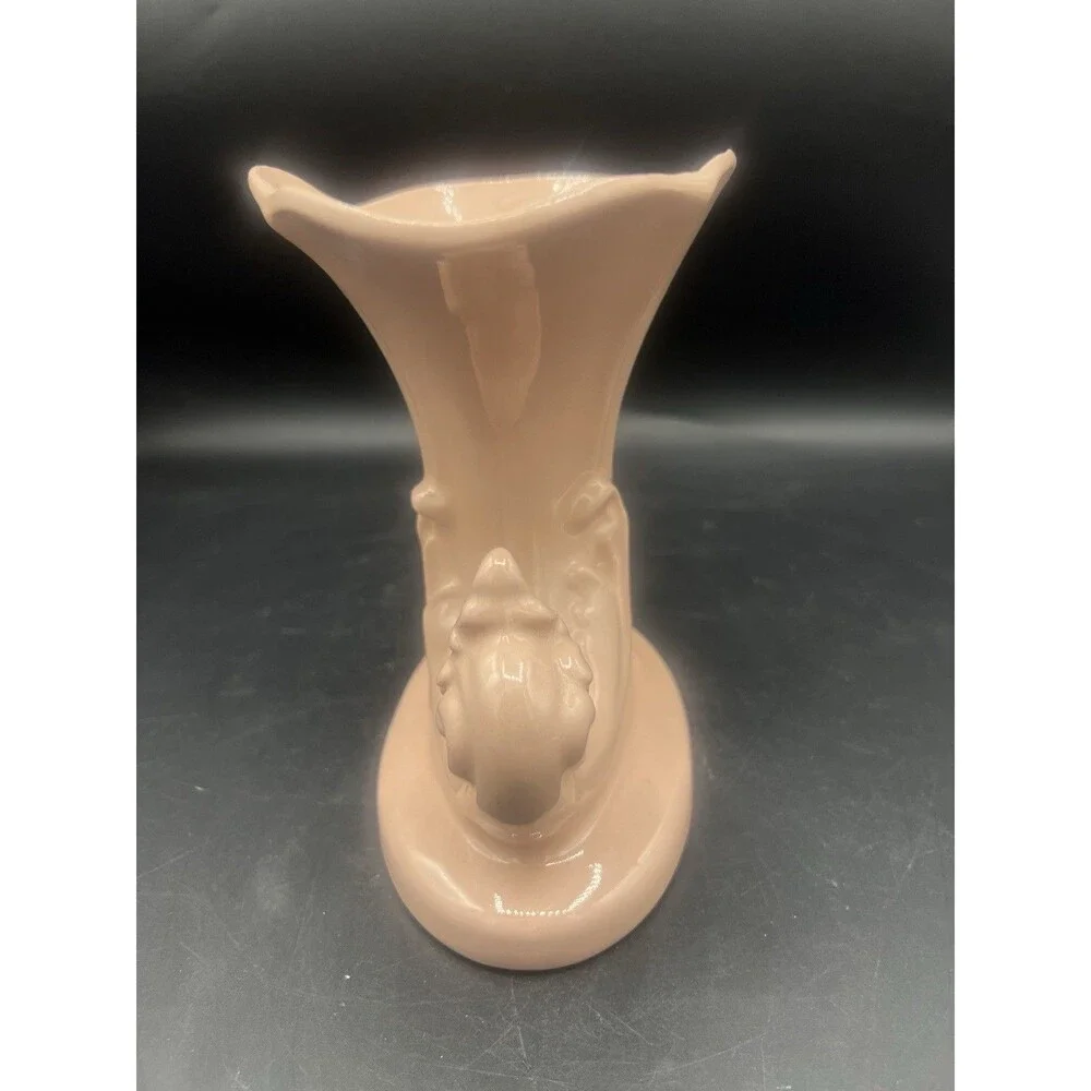 Vintage Art Deco 1940s Cornucopia Vase #1133 - Mauve Pink Glaze MCM Pottery